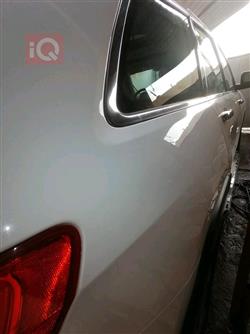 جیپ گراند شیرۆکی